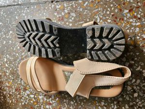 Sandals 👡