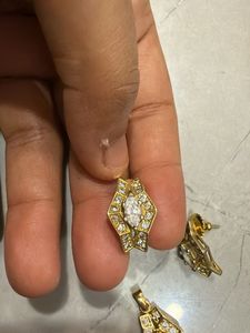 Elegant Gold Tone Jewelry Set with Crystals