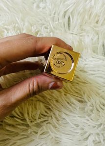 Swiss Beauty Color Change Glitter Lipstick
