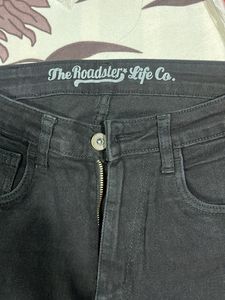 Classic Black Skinny Jeans