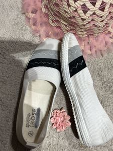 Like New IROSE Slip-on Sneakers👌💜