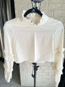 Ruffle Trim Crop Top