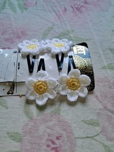 Crochet Daisy Flower Hair Clips