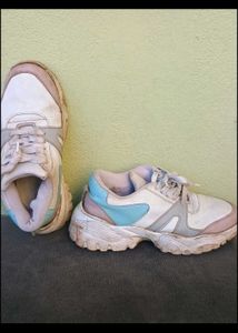 Sports Shoes For Women