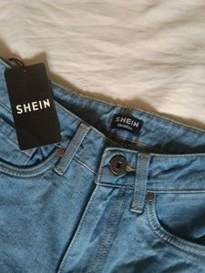 Light Wash Wide Leg Denim Jeans