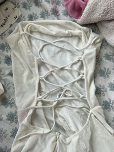 WHITE BACKLESS DRESS