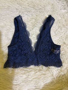 VICTORIAS  SECRET NAVY  Blue Lace Bralette