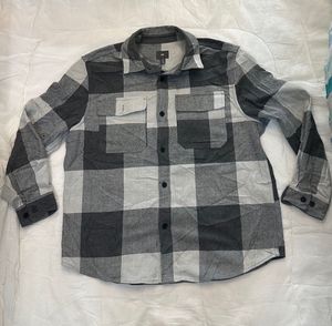 H&amp;M Men's Checkered Flannel Shirt