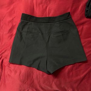 Stylish Black Button Detail Shorts
