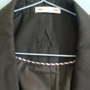 Arrow Blazer/Coat/Jacket - Black