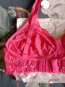 Rosaline Bra