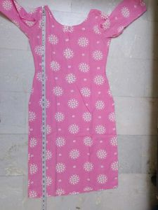 Pink Floral Print Kurti