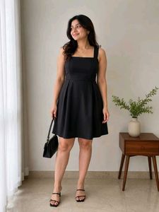 Chic Black Square Neck Dress