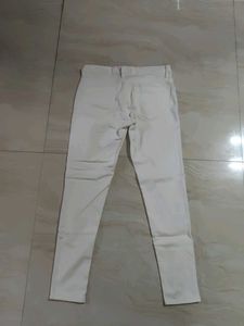 Classic White Slim Fit Jeans