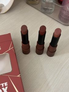 lipstick