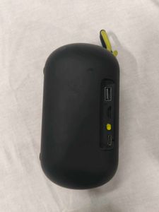 Hammer Portable Bluetooth Speaker