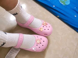 Ballet Crocs 🎀