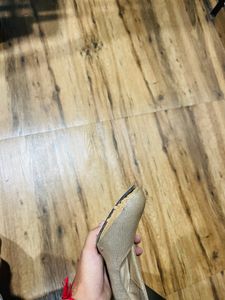 Golden Heel