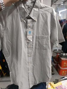 Uniqlo Men's Button-Down Shirt