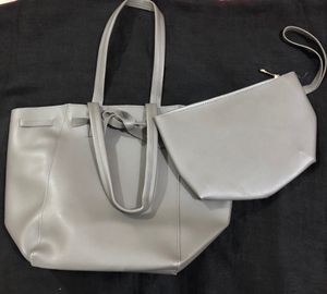 Grey tote bag