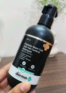 Derma Co Hair Fall Control Shampoo