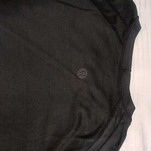 🔵Lululemon Black T-Shirt lulu