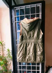 Very Beautiful N Amazing Winter Sleeveless Jacket