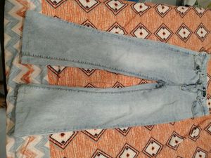 Light Wash Flared Jeans