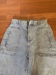 Light Wash Wide Leg Jeans