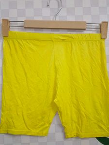(1000)Yellow Women's Shorts
