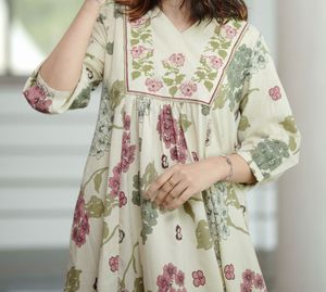 Elegant Floral flared Kurta