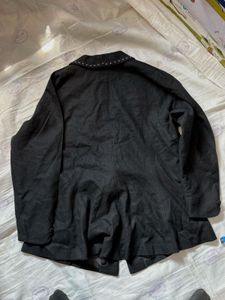 Chic Black Blazer with Studded Collar