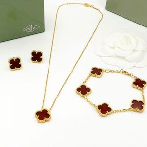 Elegant Clover Necklace, Bracelet & Earrings Set