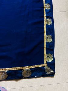 plain saree and simple border with blous