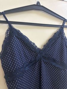 NUON Lace trimmed top