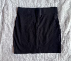 Classic Black Mini Skirt