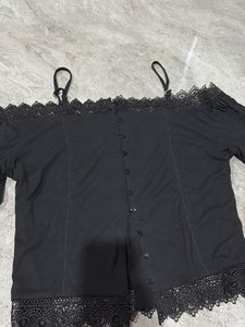 Lace Trim Off-Shoulder Top
