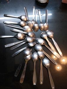 Set of 22 Stainless Steel Spoons