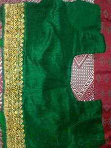 Elegant Green Saree with Gold Embroidery