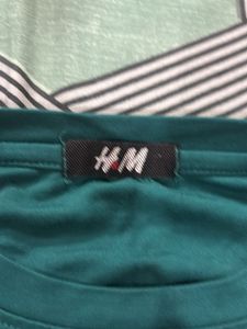 H&amp;M Mickey &amp; Friends T-Shirt