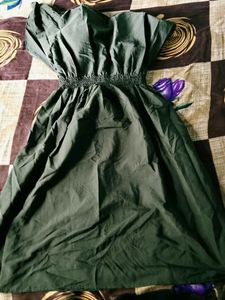 Stylish Green Midi Dress