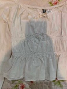 White Puff Sleeve Crop Top