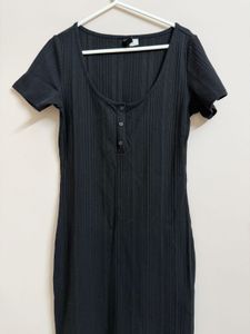 H&M Ribbed Black Short Sleeve Dress