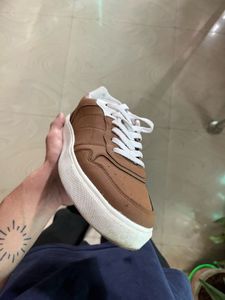 Stylish Brown Sneakers for Men