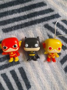Batman and flash fungo with lizard