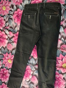Stylish Men's Chinos