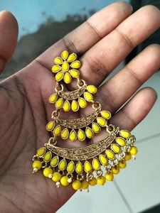 Beautiful And Stylish Yellow Colour Earings Set
