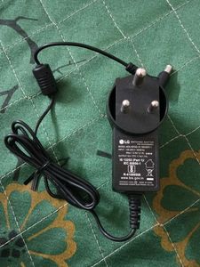 LG Switching Power Adapter