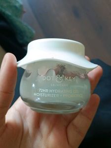 Dot & Key Hydrating Gel Moisturizer