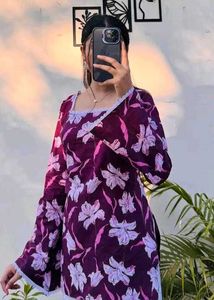 Purple Floral Print Kurta with Lace_S